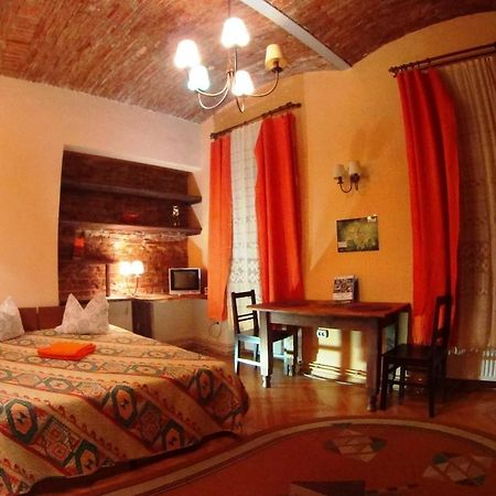 Brasov Apartment In Historic Center Room photo